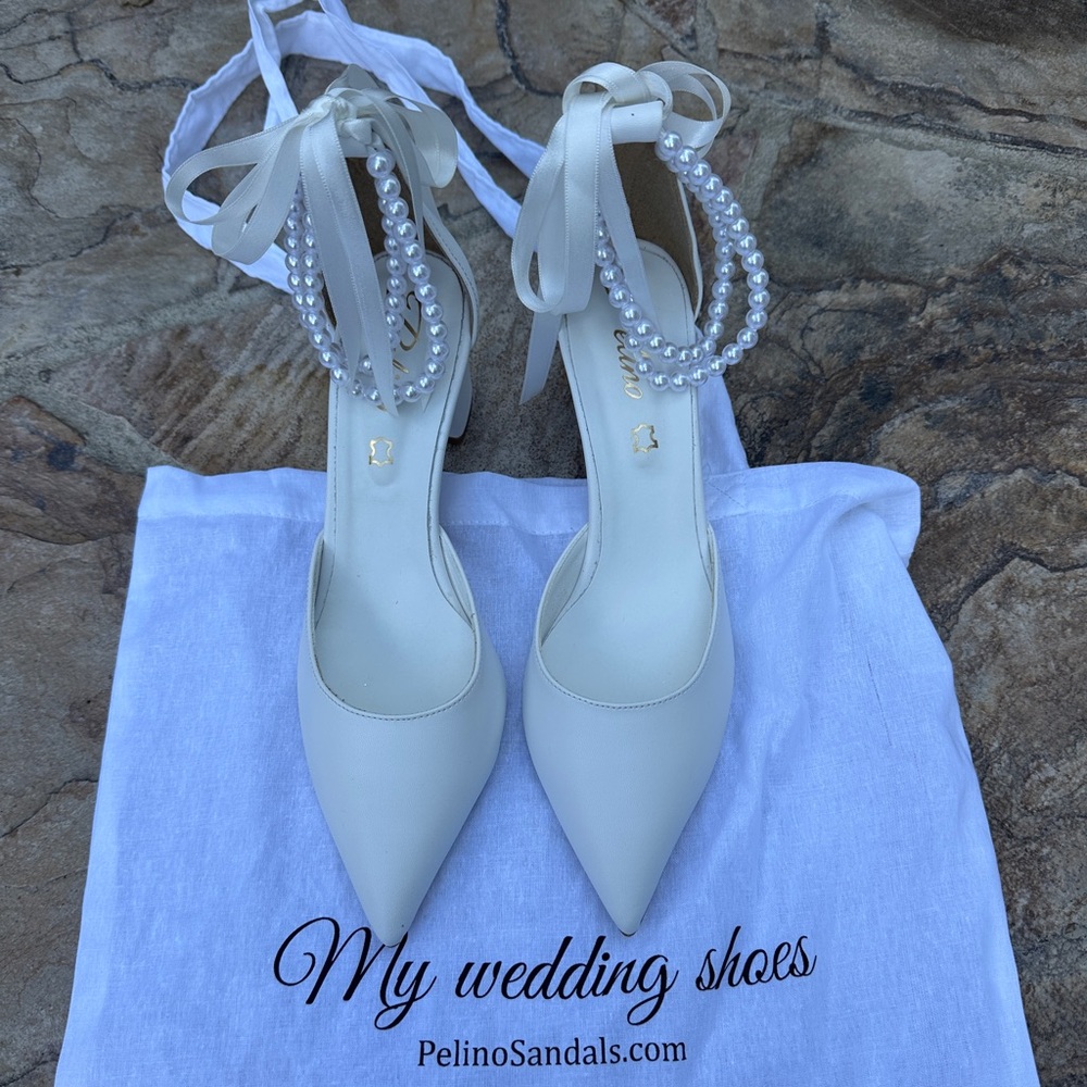 Perlino Sandals white wedding shoes